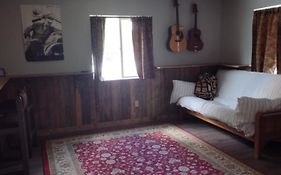 Settler'S House